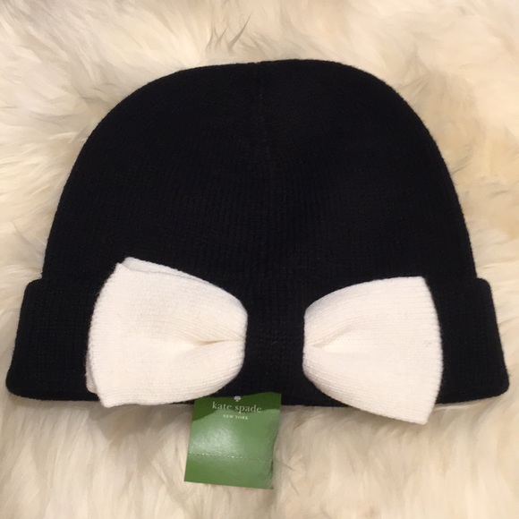 kate spade Accessories - Kate Spade Black Bow Beanie